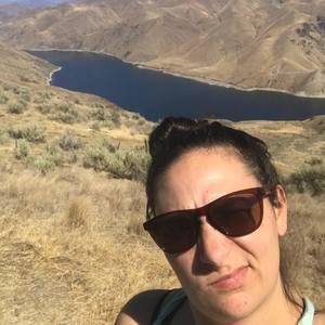 Meet your Posher, Yvonne